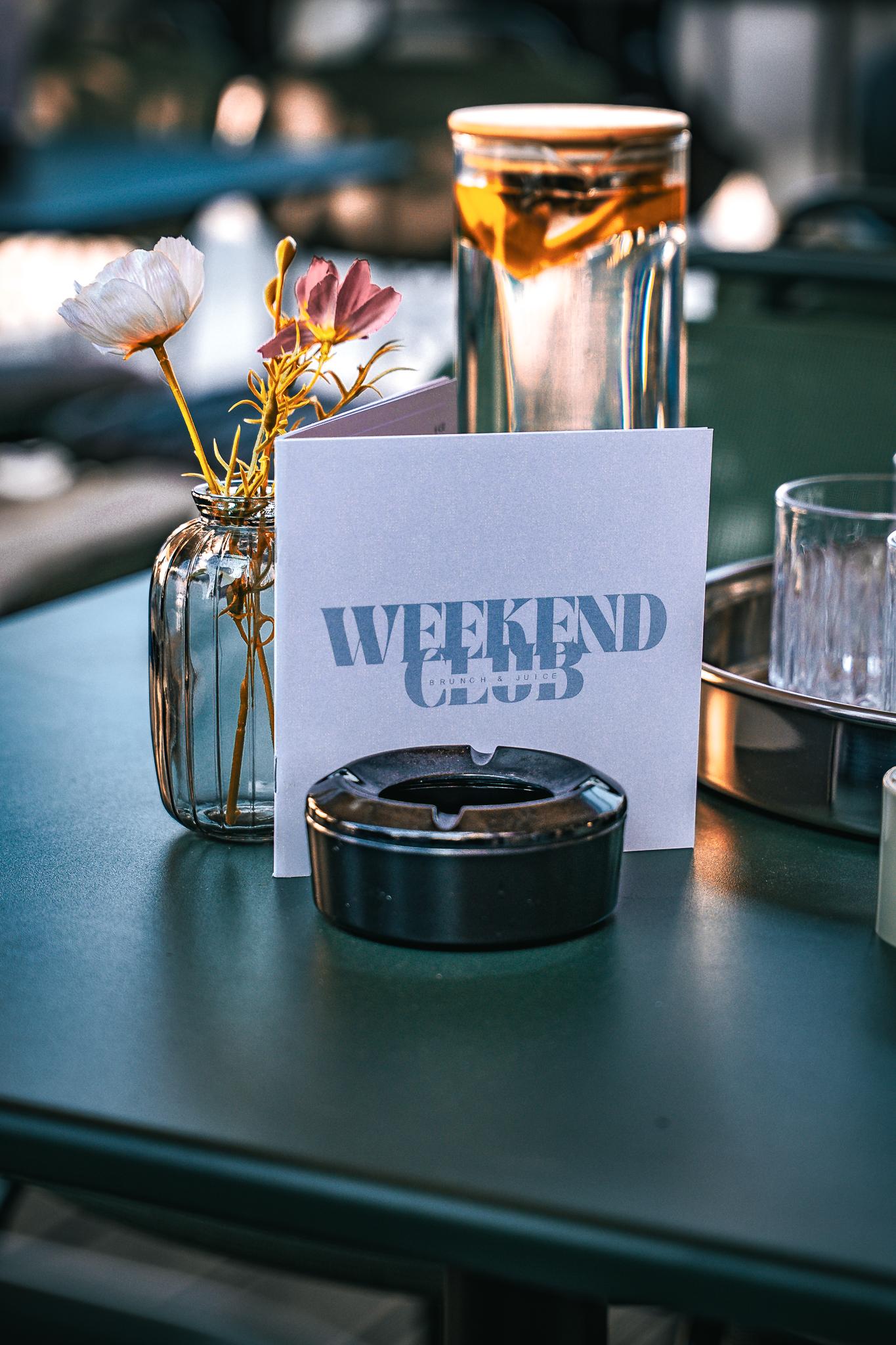 Weekend Club detalj